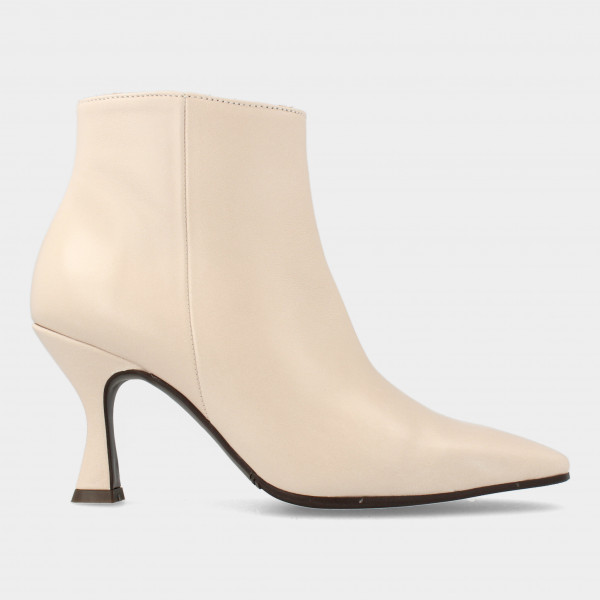 Beige boots met queenie hakje | 78234